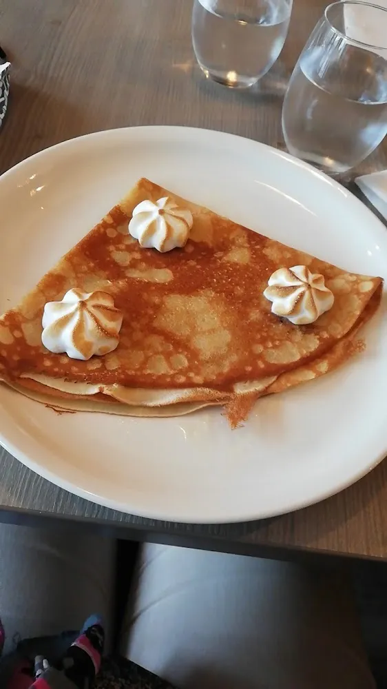 Crêpe Au Citron Meringué